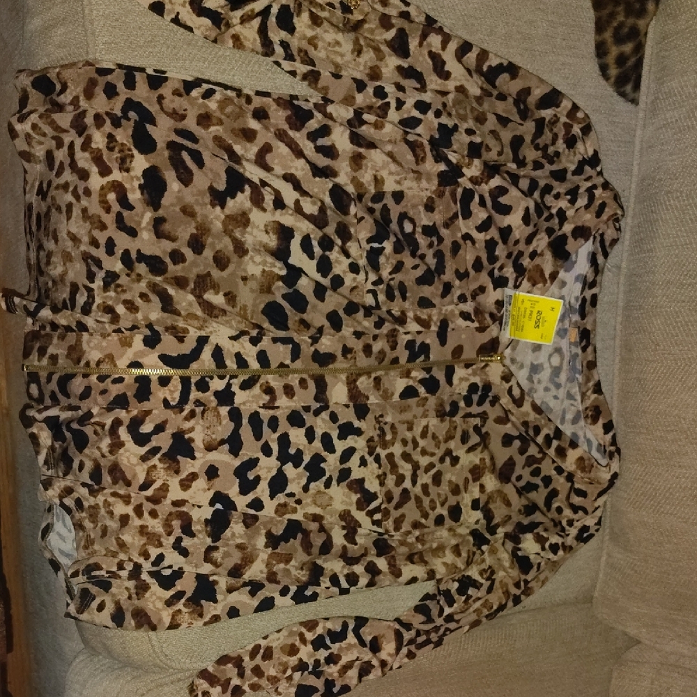 Ellen Tracy Animal Print Blouse